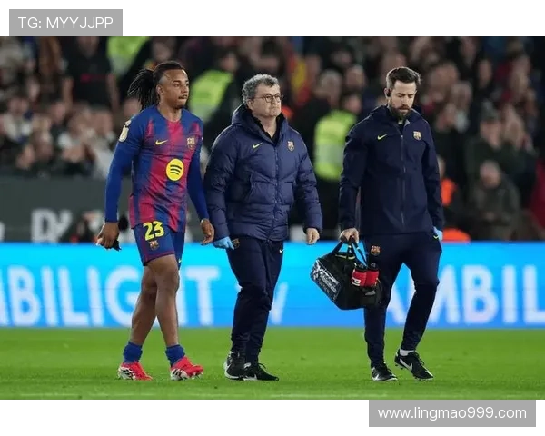 世体：巴萨为赫拉德-马丁提供四年合同；乌奈优先留在球队